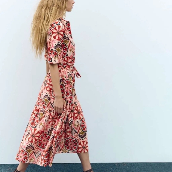 ❌️SOLD❌️ZARA PRINTED BELTED DRESS SIZE L - Picture 13 of 13